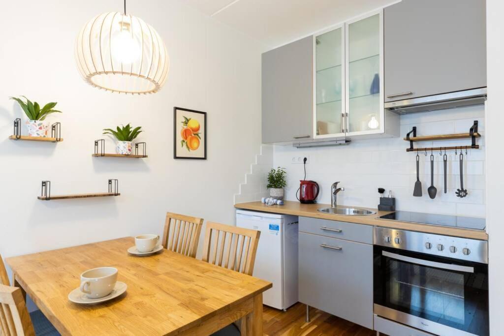 Lovely 5 Min Walk From Old Town And Seaside * Tallin